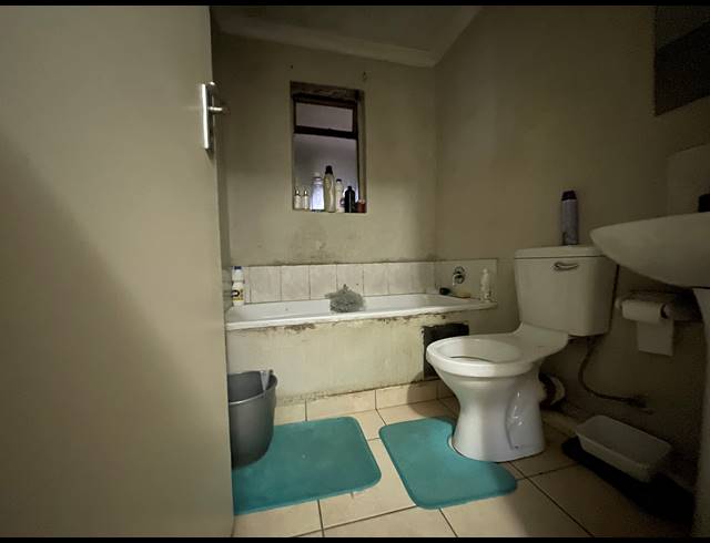 2 BEDROOM APARTMENT FOR SALE IN MONTCLAIR